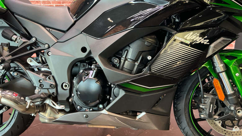 Kawasaki Ninja ZX1002KNSAN (22MY)